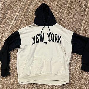 Brandy Melville Black and Cream New York Hoodie